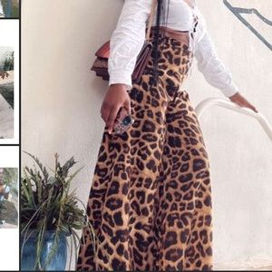 Wide leg zip back leopard flare pants